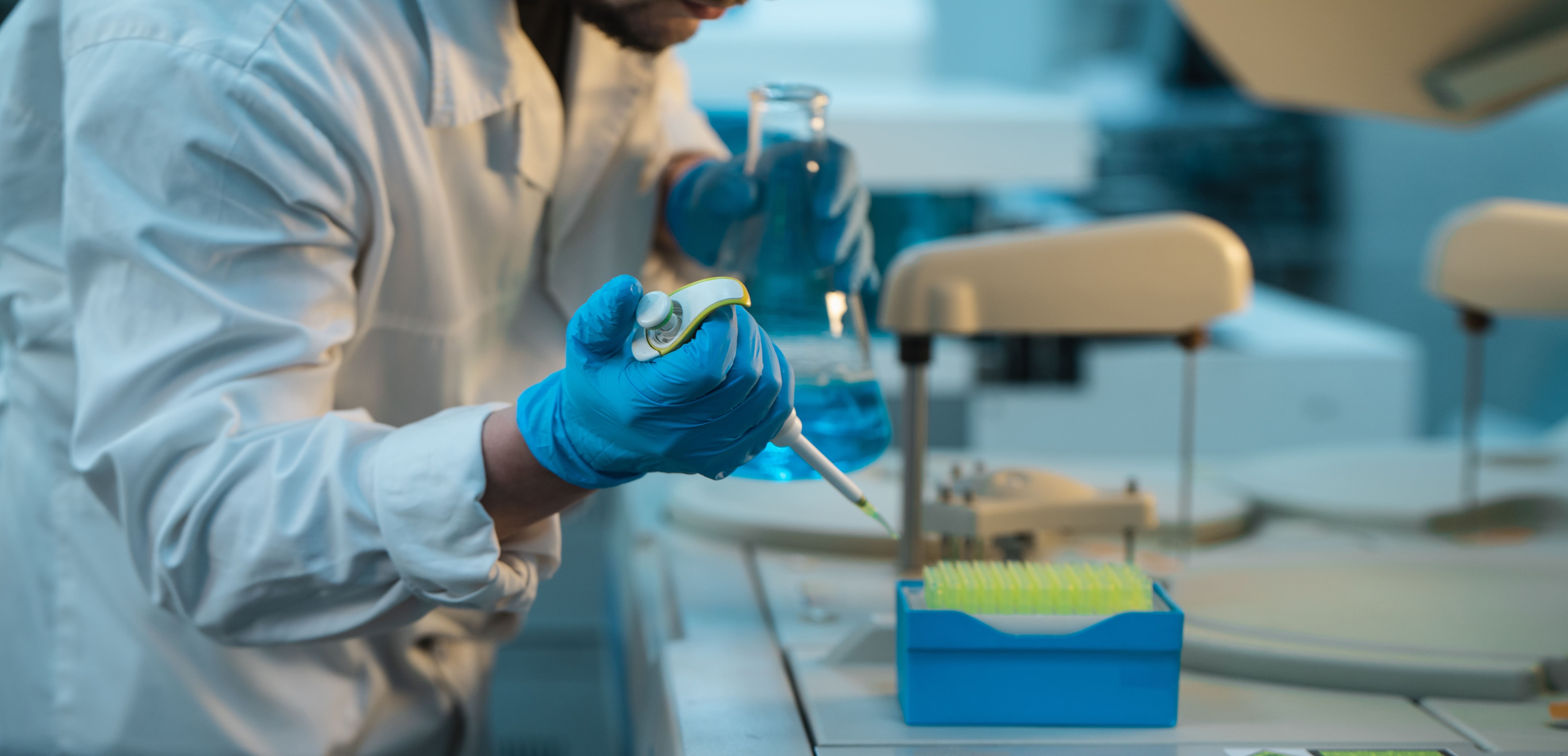 qué hace un biólogo 